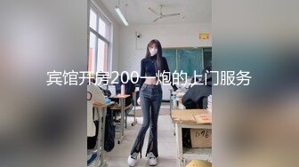  性感红唇美少妇！和大屌炮友操逼！抓起大屌一顿，扶屌骑乘位深插到底