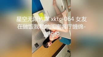 大众澡堂子换衣室1