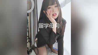 大奶熟女妈妈 我一个哥们想操你 下次咱两一起操你好不好 阿姨边操边耍手机一点也不专心