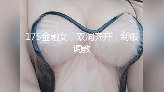 【新速片遞】熟女妈妈 儿子舒服吗 嗯 家里穷没娶上老婆 只能拿老妈发泄性欲 胖儿子这根小鸡鸡也是废了 