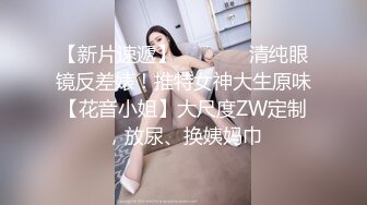 OnlyFans~新加坡华裔爱玩夫妻【KLcouple6699】6月订阅~夫妻交换~开发屁眼等【19V】 (2)