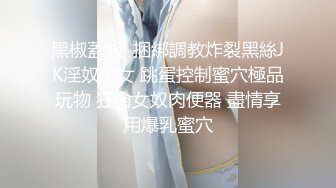  颜值小妹，和套头男粉色裤头扒下一看，白虎一线天，开心吃屌无套啪啪，暴力打桩，战炮后入