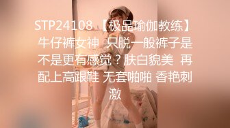 美艳俏人妻 休息后继续口交啪啪 温柔体贴好似小情人 后入白皙翘臀