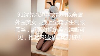 颜值女神全程露脸大秀直播，自己揉捏性感的大奶子情趣内衣真诱惑，自慰骚逼特写展示给狼友看，呻吟可射