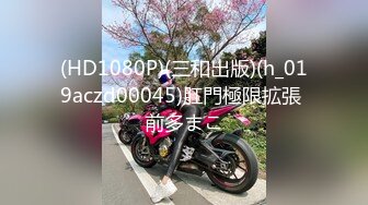 淫乱KTV包厢房公主跳艳舞小伙子受不了直接脱光屌硬硬的口交坐插太刺激